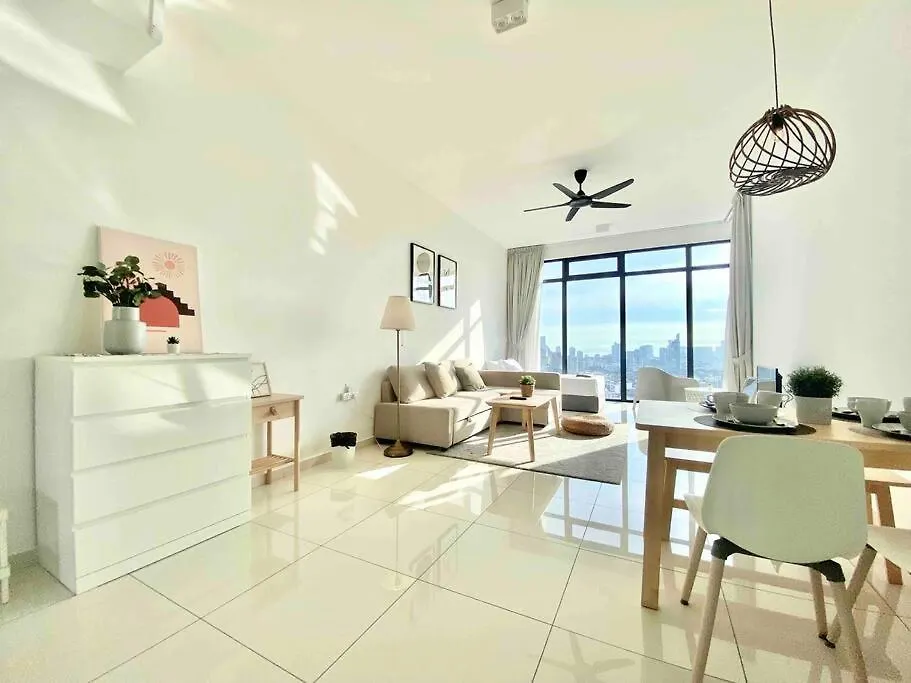 Beacon Executive Suites #Warmth #Skypool #Georgetown #5Pax #2Br 2Bath #2Queen 1Single #Quality Well Maintained #Private Host Appartement