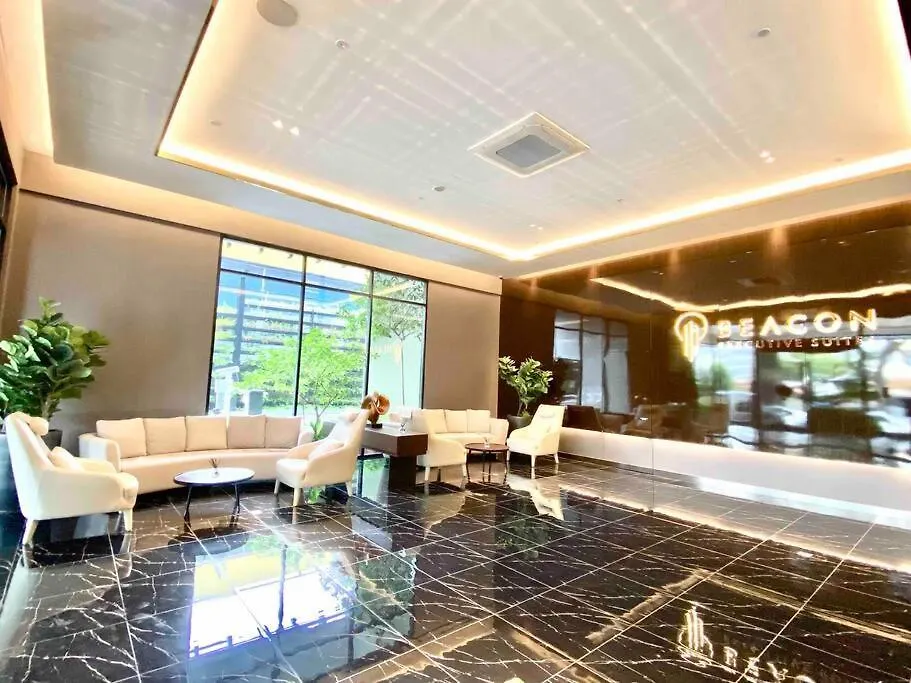 Beacon Executive Suites #Warmth #Skypool #Georgetown #5Pax #2Br 2Bath #2Queen 1Single #Quality Well Maintained #Private Host Appartement George Town