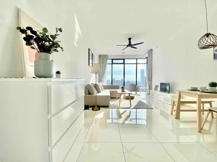 Apartamento Beacon Executive Suites #Warmth #Skypool #Georgetown #5Pax #2Br 2Bath #2Queen 1Single #Quality Well Maintained #Private Host Malásia